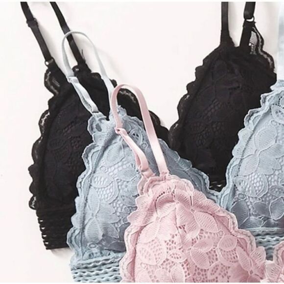 Boutique  Romantic Lace 2
Piece Matching Brassiere Panties Set Size M - Picture 3 of 7